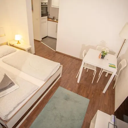 Apartment Deluxe City Center Studio Innsbruck